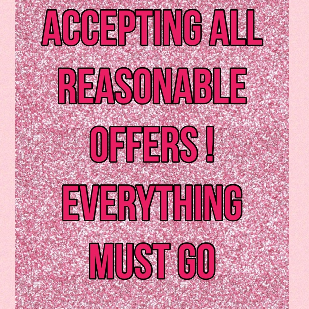 Must sell - leaving on a business trip Next week.